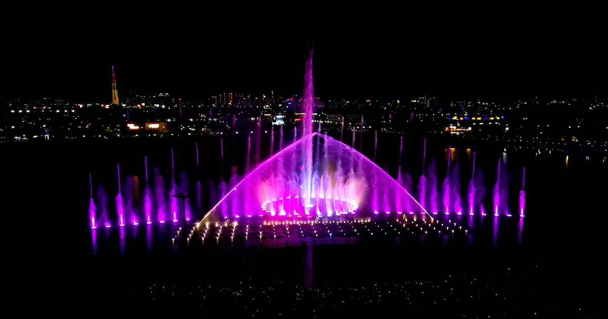 MỘT ĐÊM 2/9 ĐÁNG NHỚ VÀ ĐẦY CẢM XÚC VỚI VAN PHUC WATER SHOW